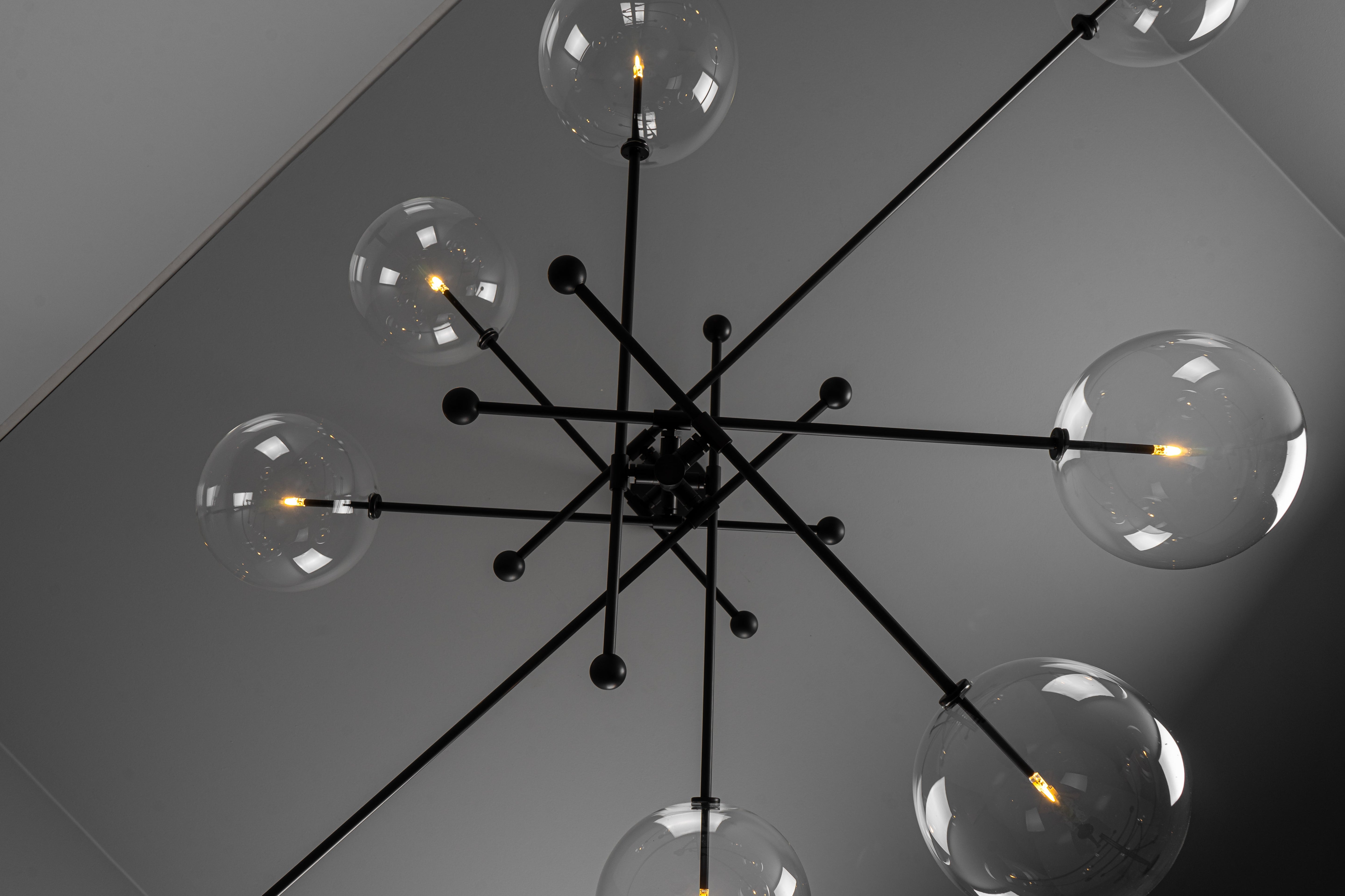 Aurela - Kronleuchter aus Metall und Glas mit 8 Armen