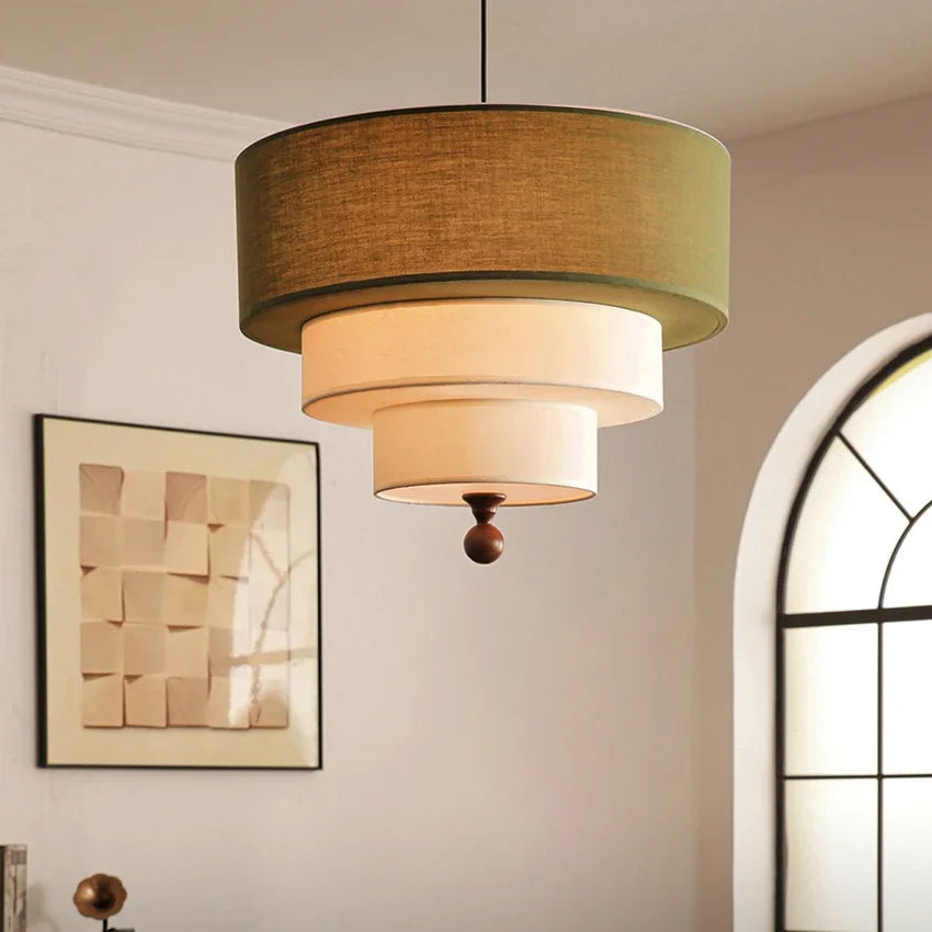 Polara - Boho-Hängeleuchte aus Stoff in Grün/Beige mit Holz-