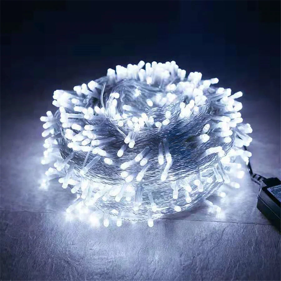 Lichtera - LED-Lichterkette 10/50/100 m mit 8 Modi