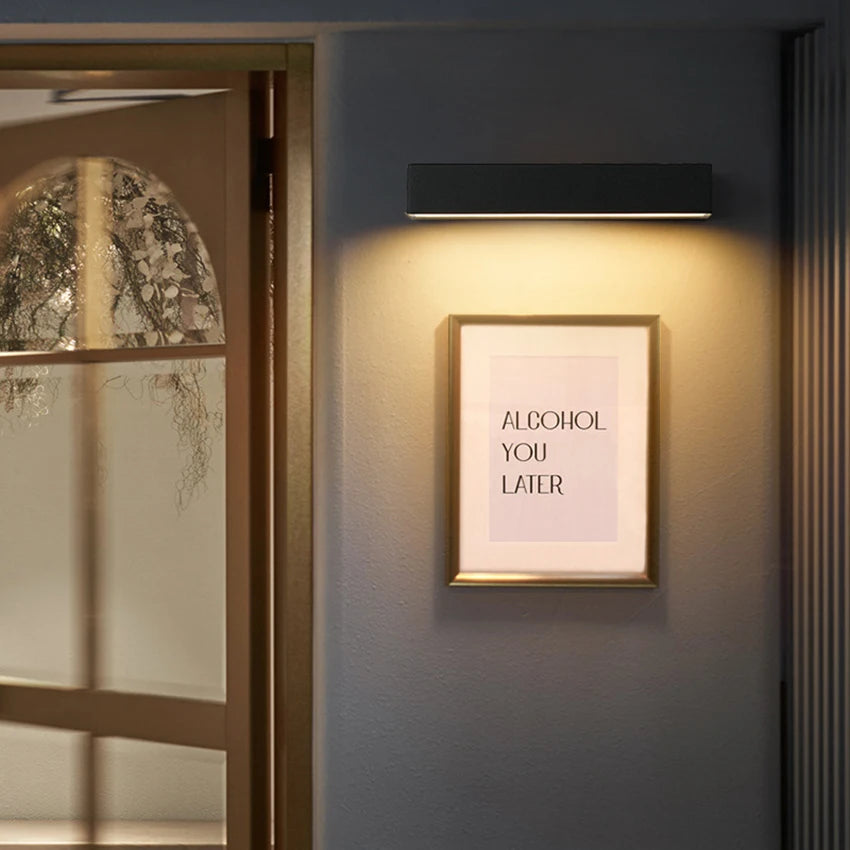 Gardia - IP65 LED-Außenwandleuchte 12/18/30 W aus Aluminium
