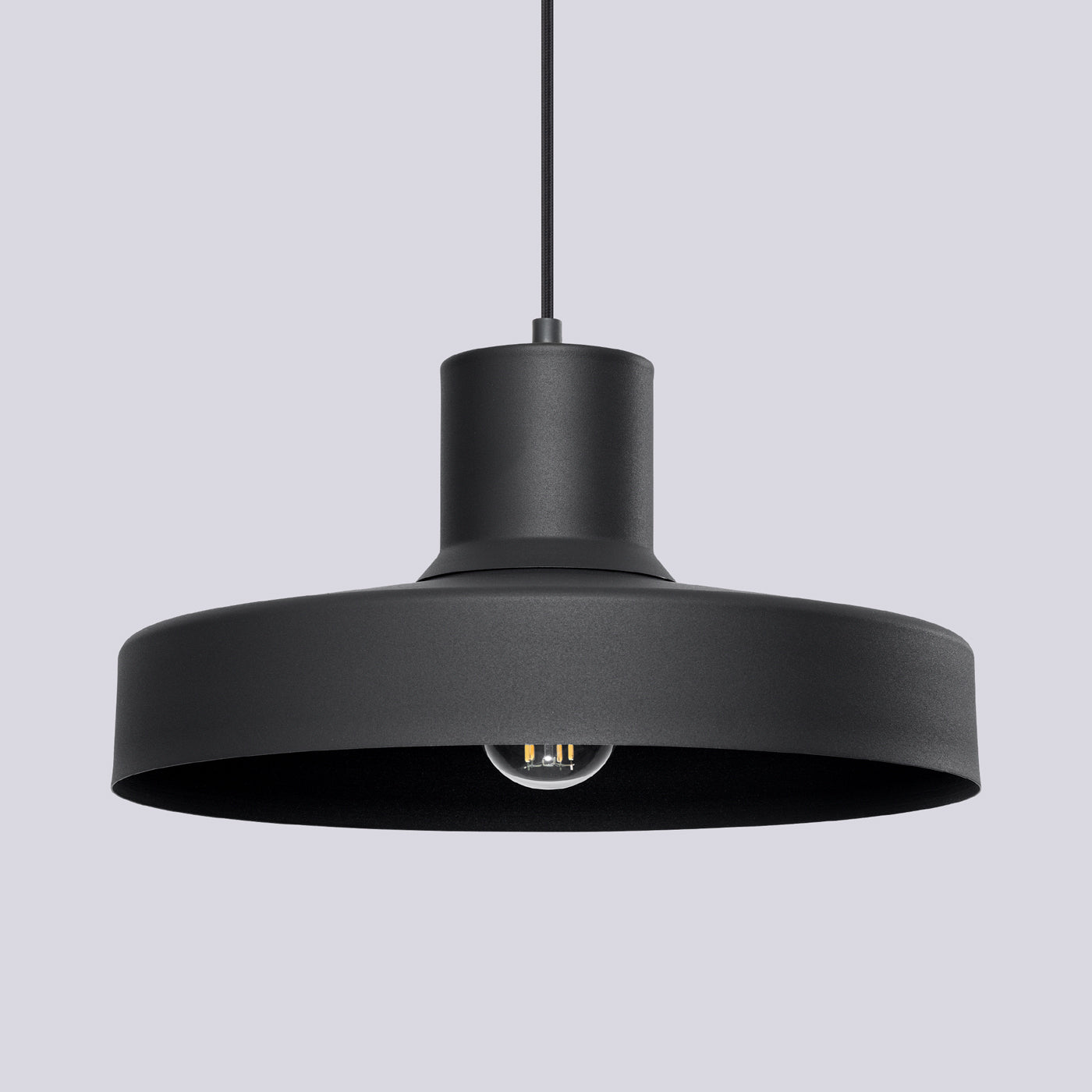 Solara - Schwarze Retro-Pendelleuchte mit rundem Schirm