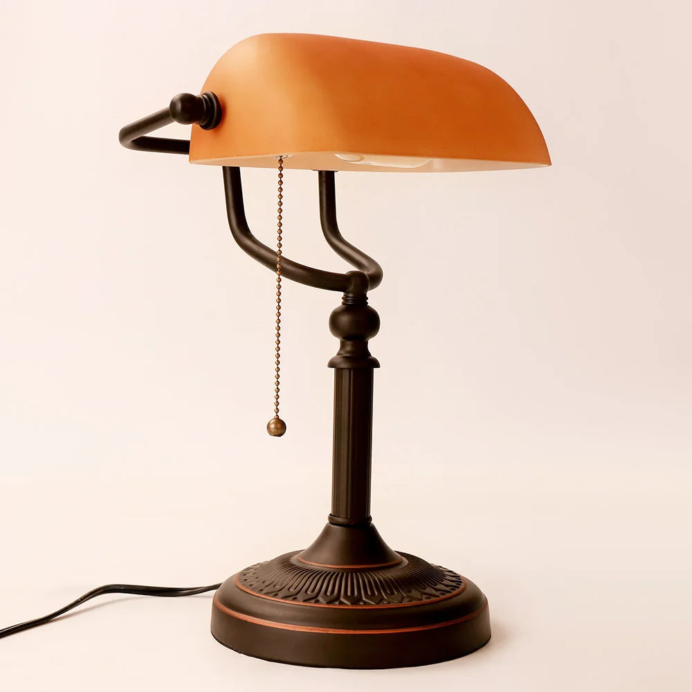 Studio - Vintage-Tischleuchte aus mattem, orangefarbenem