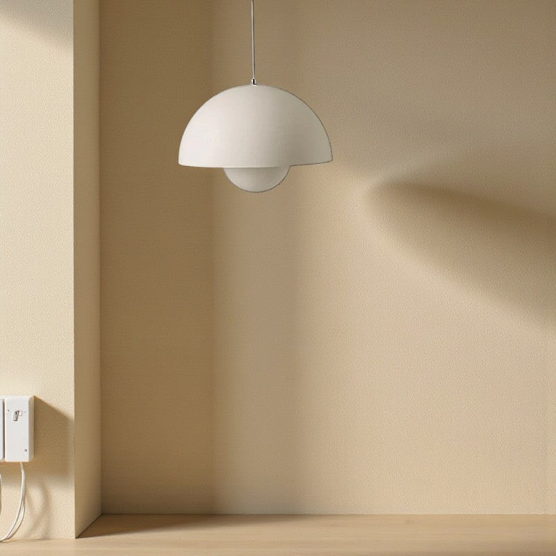 Hängelampe mit elegantem Design für stilvolle Beleuchtung zu Hause