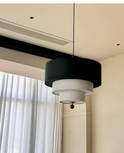 Polara - Boho-Hängeleuchte aus Stoff in Grün/Beige mit Holz-