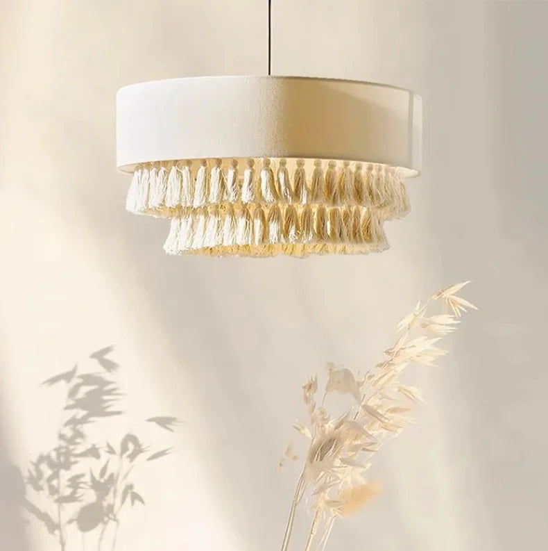 Boho - Wabi Sabi Stoff-Pendelleuchte mit Fransen