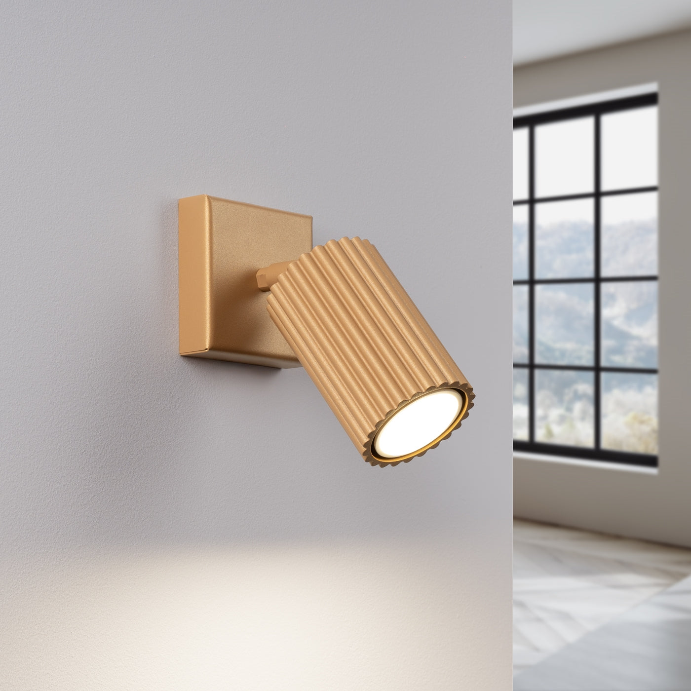 Karbon - Wandlampe Karbon Gold aus Aluminium