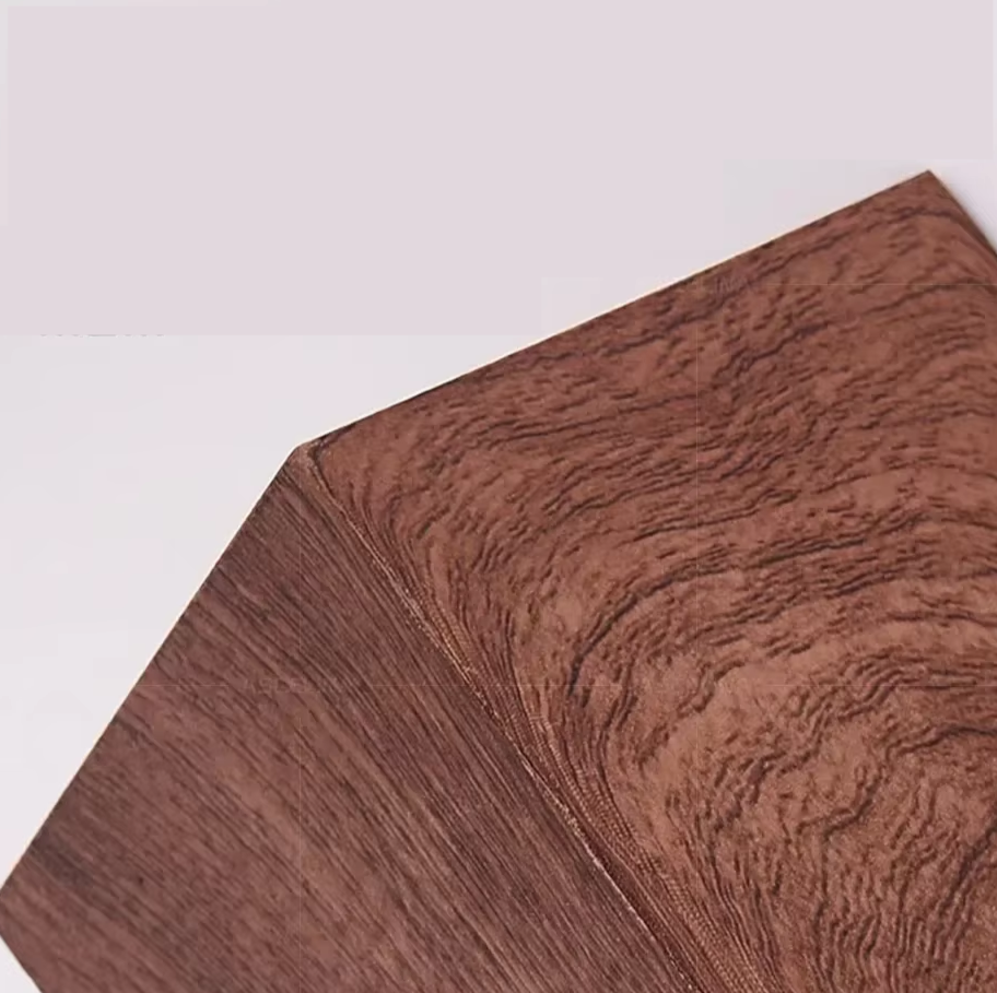 Mureto - Wandleuchte aus Holz, nach oben und unten gerichtet