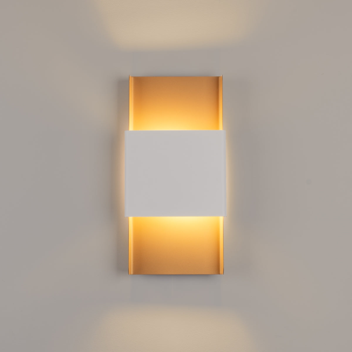 Durlin - Wandleuchte, gold/weiß, aus Stahl