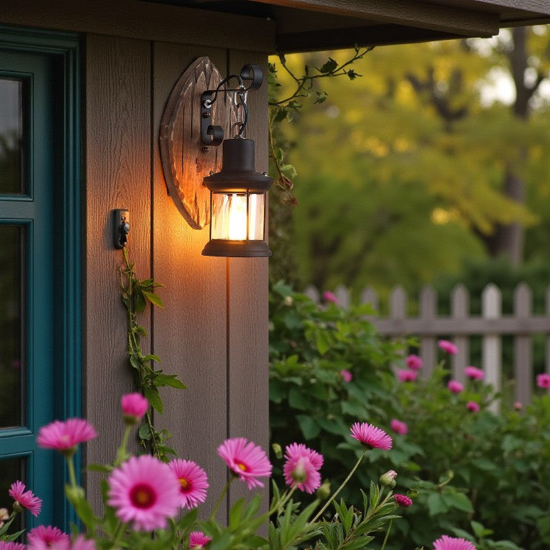 Vintage Holz-Wandleuchte mit Eisenschirm für Erdgeschoss Wohnkultur