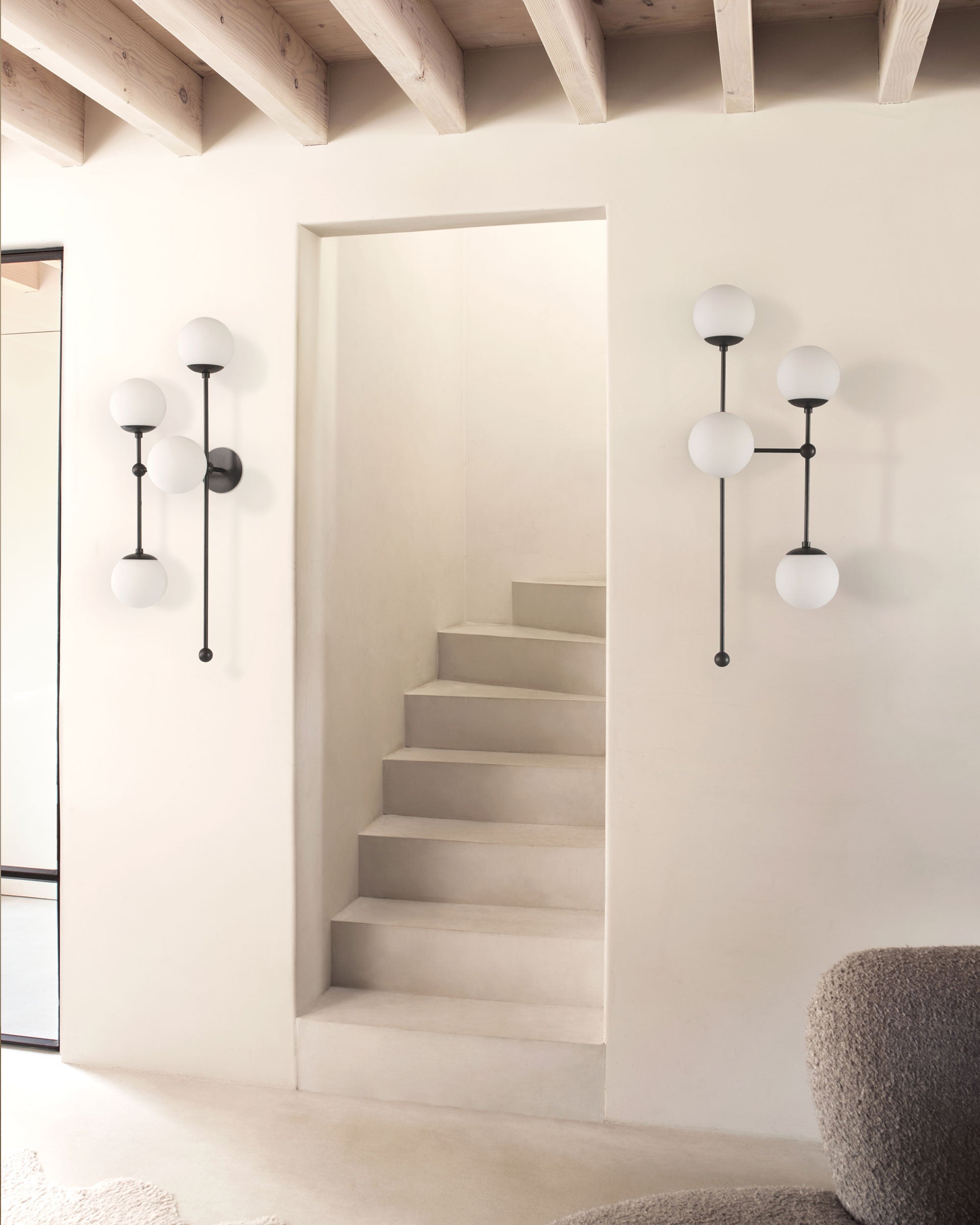 Schwung - Lighting - Armstrong 4R Leuchte aus Metall und