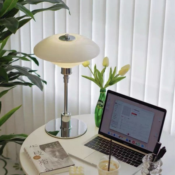 Mesalux - Design Tischlampe Metall & Opalglas
