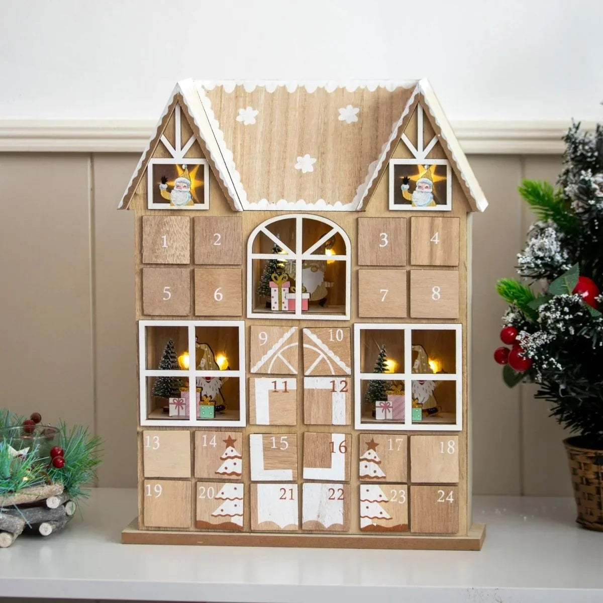 TimberGlow - Adventskalender aus Holz mit LED-Licht