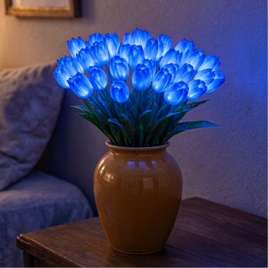 Tulipora – Tulpenförmige LED-Lampe mit 15 Lichtern