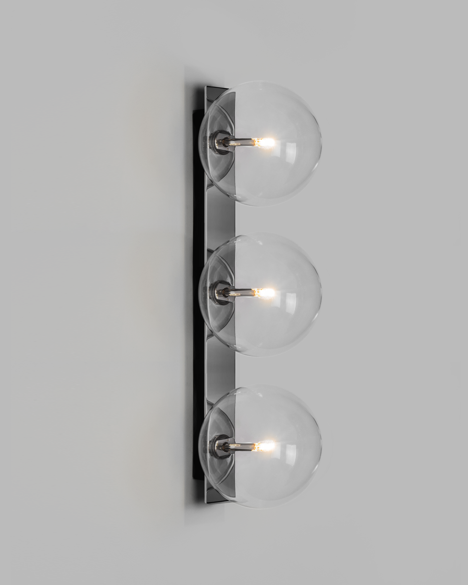 Schwung - Lighting - Oslo Dreifachleuchte aus Metall und