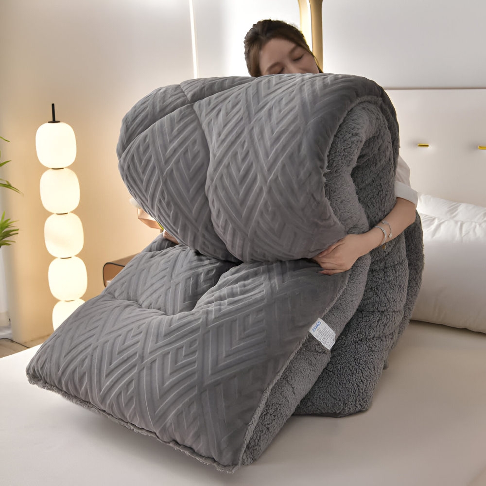 Sherpa - Fleece Bettdecke mit gestepptem Innenfutter