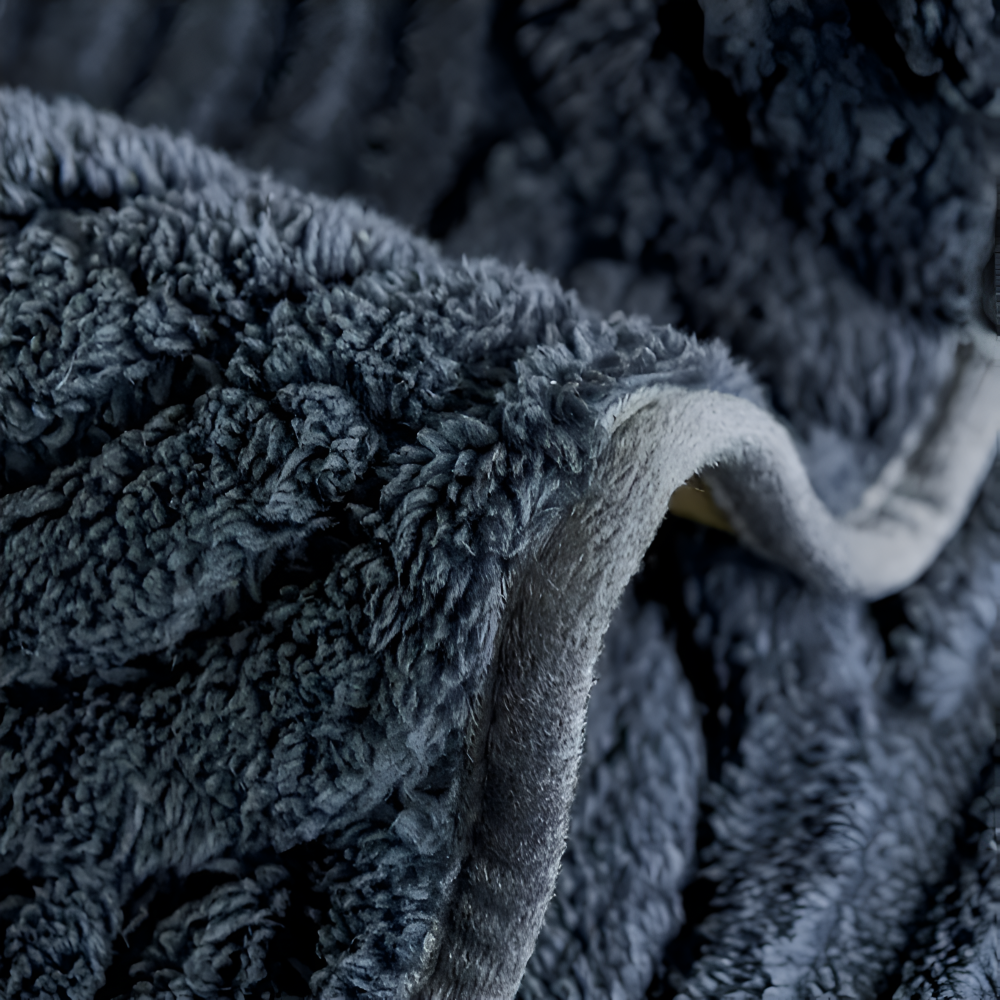 CushShield - Weicher, Rutschfester Shu Samt Sofabezug