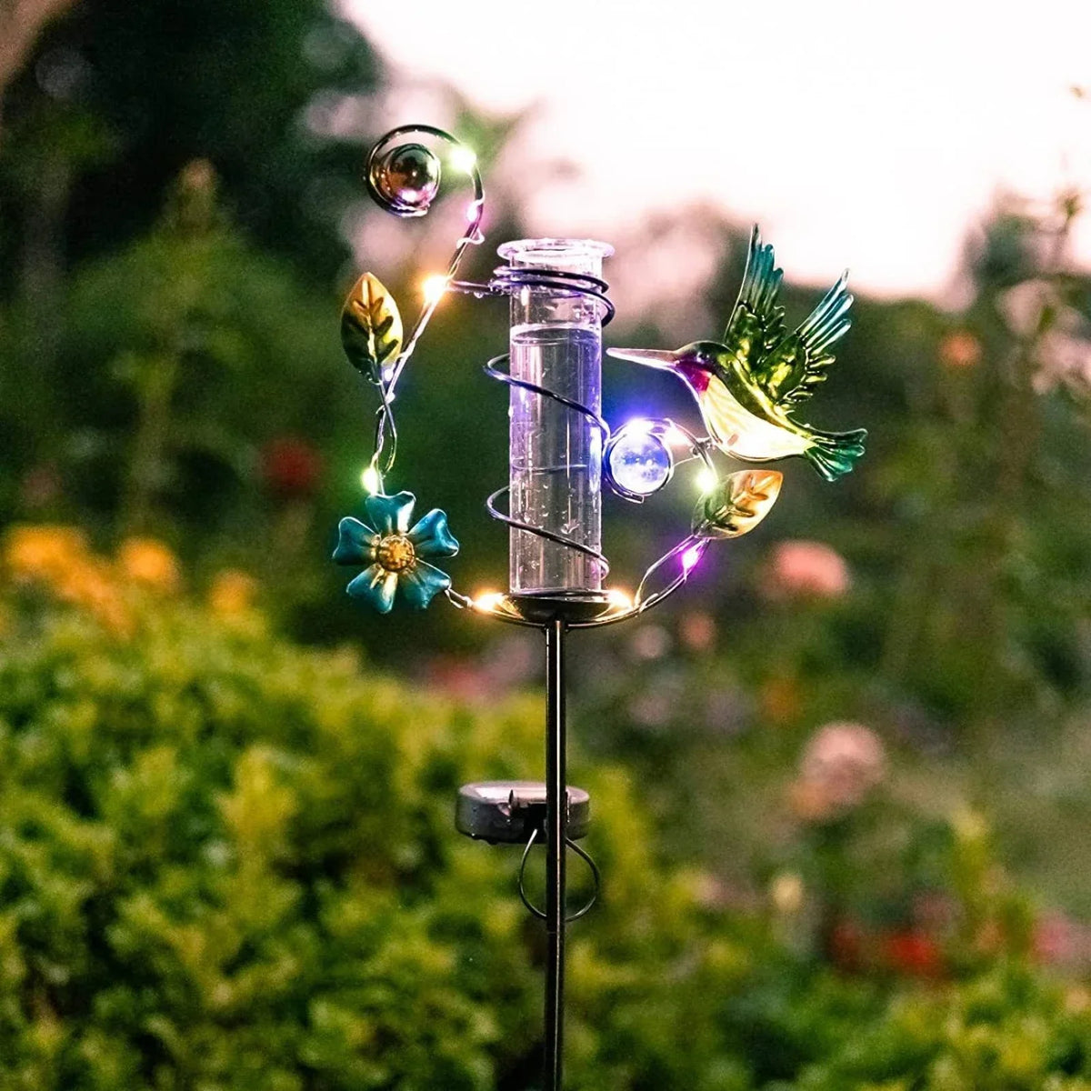 RainSpiral - Garten-Regenmesser mit Pfahl und Solar-Spiralrahmen