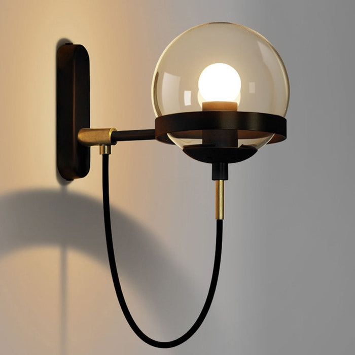 Postmoderne - Wandleuchte Glas & Metall