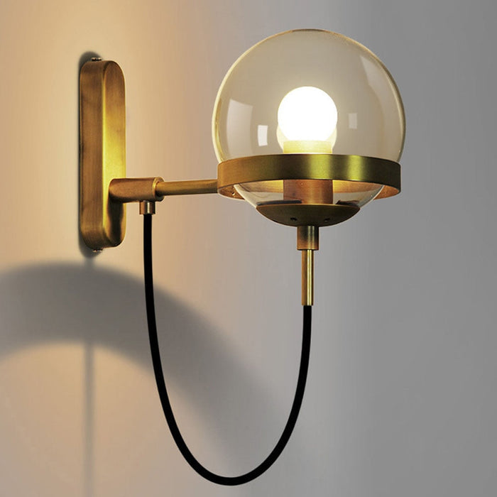 Postmoderne - Wandleuchte Glas & Metall