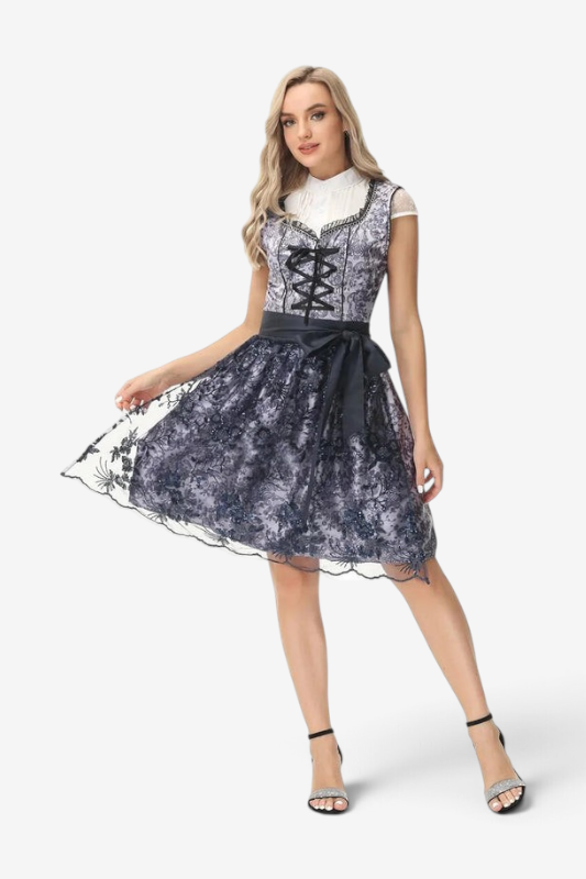 Bayerisches Dirndlkleid für Damen mit Spitzen