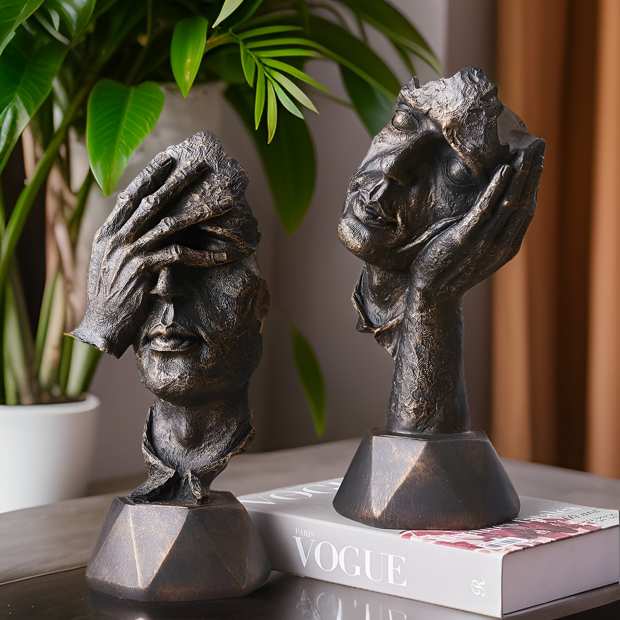 Expressive - Face - Abstrakte Gesichtsskulptur aus Kunstharz