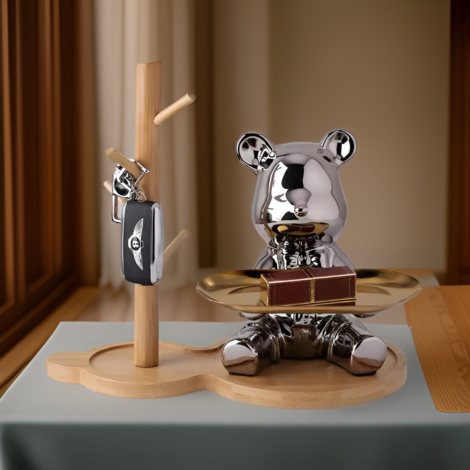Happy - Bear - Metall Tablett-Organizer 18x18,5 cm mit Figur