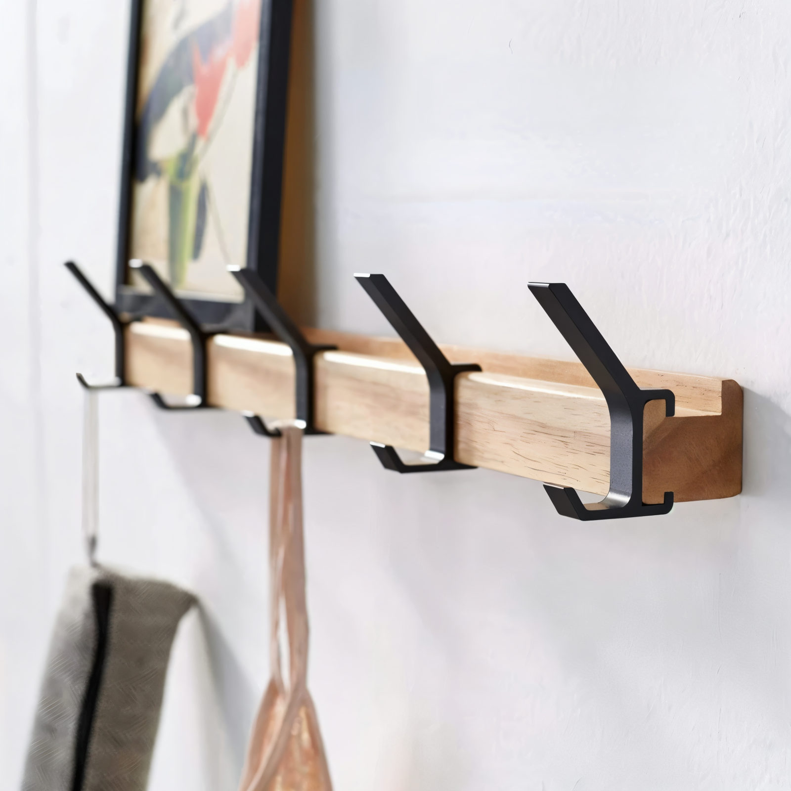 HookMov - Multifunktionale Wandgarderobe aus Holz mit 5