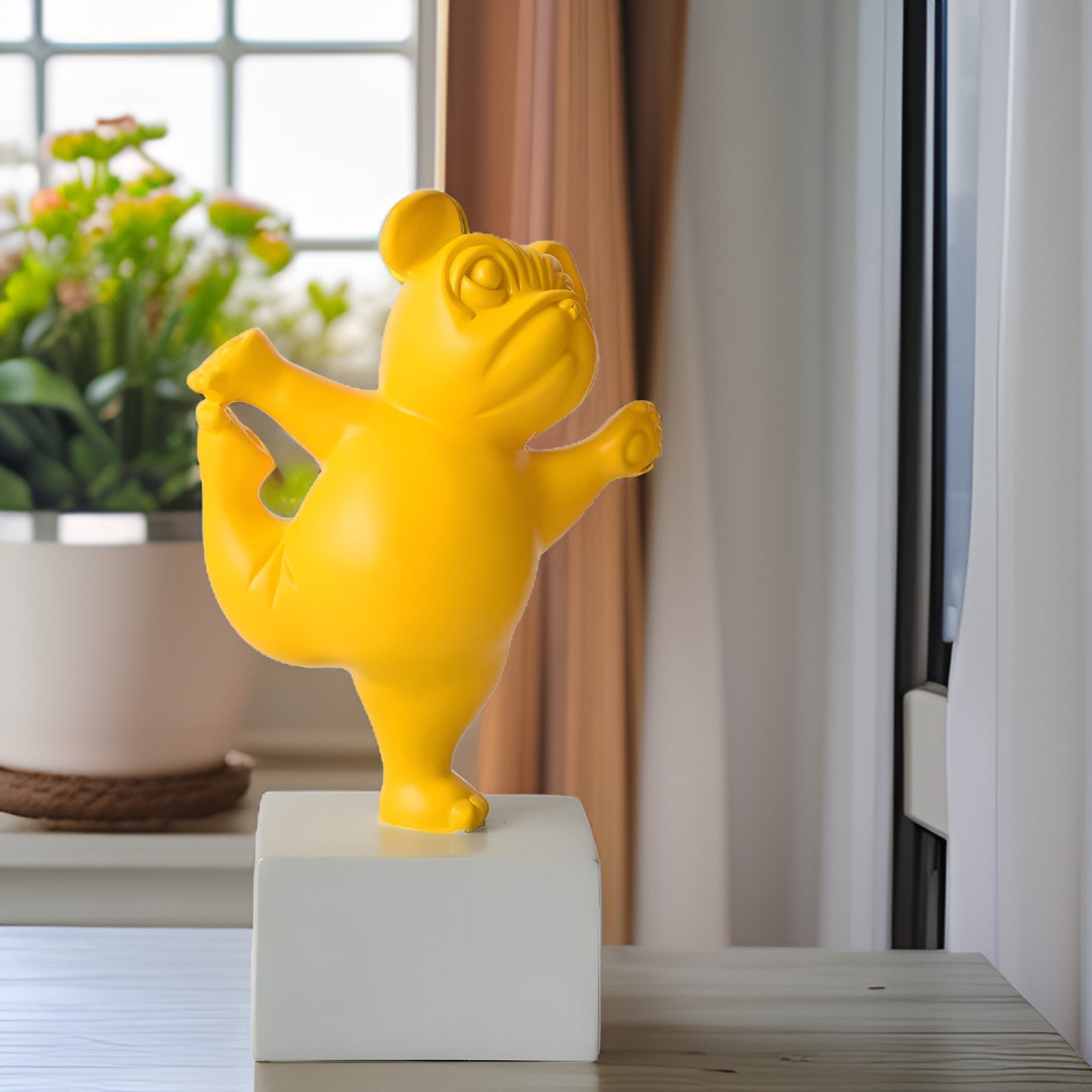 Yoga - Paws - Yoga Bulldogge Figur aus Kunstharz 23–26 cm