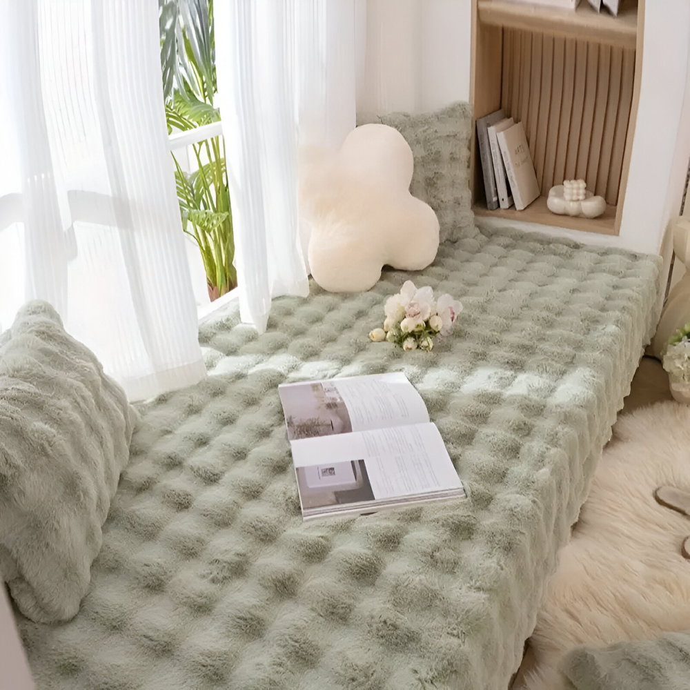 LuxuraFur Teppich - Atmungsaktiver, Weicher und Rutschfester Kunstfell Teppich