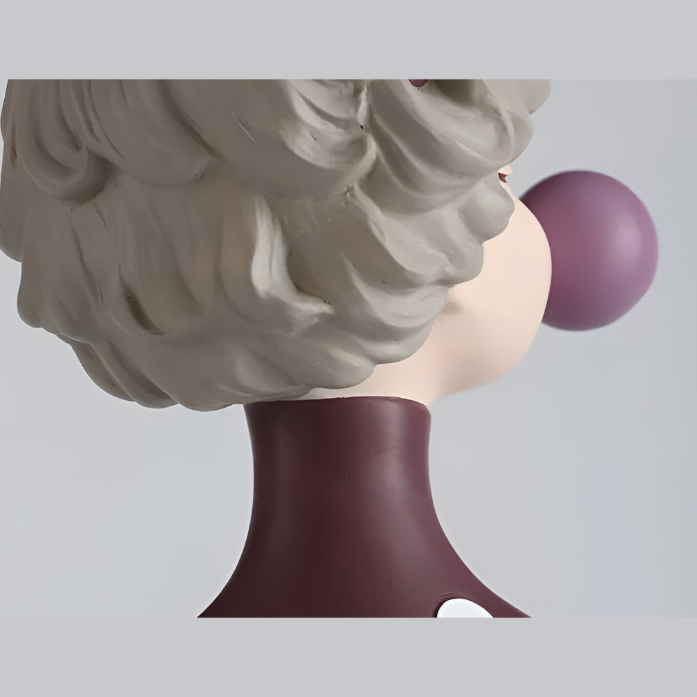 Missy - Statuen - Mädchenfigur aus Harz mit Haarschleife