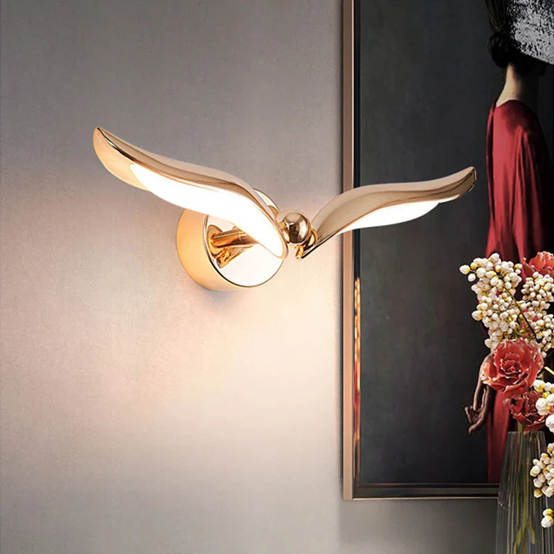 Nocturna - LED Wandleuchte Flügelsilhouette modern