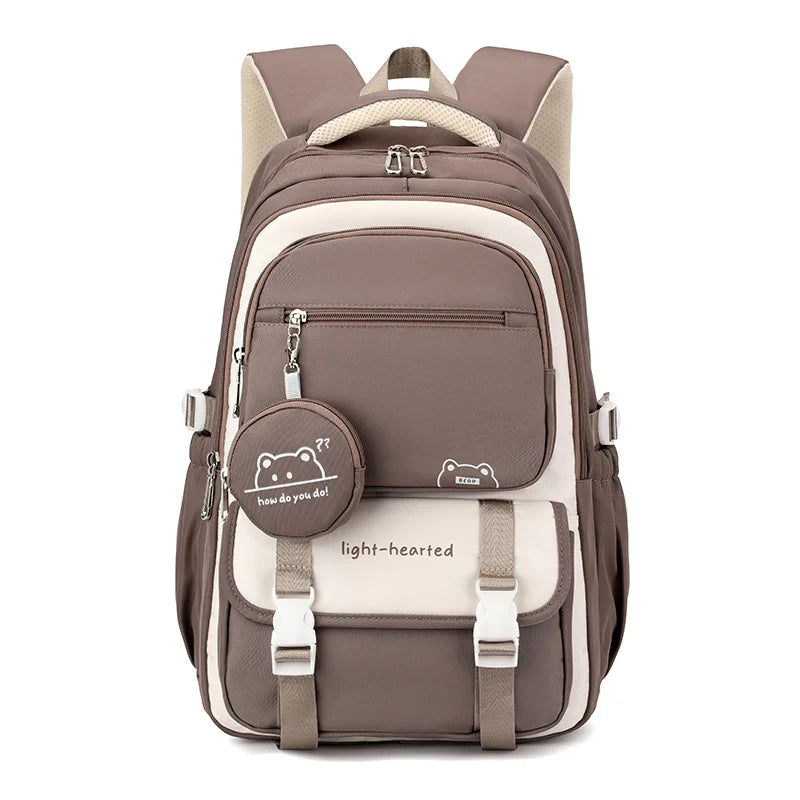 TrekPouch - Rucksack mit mehreren Fächern und abnehmbarer Tasche