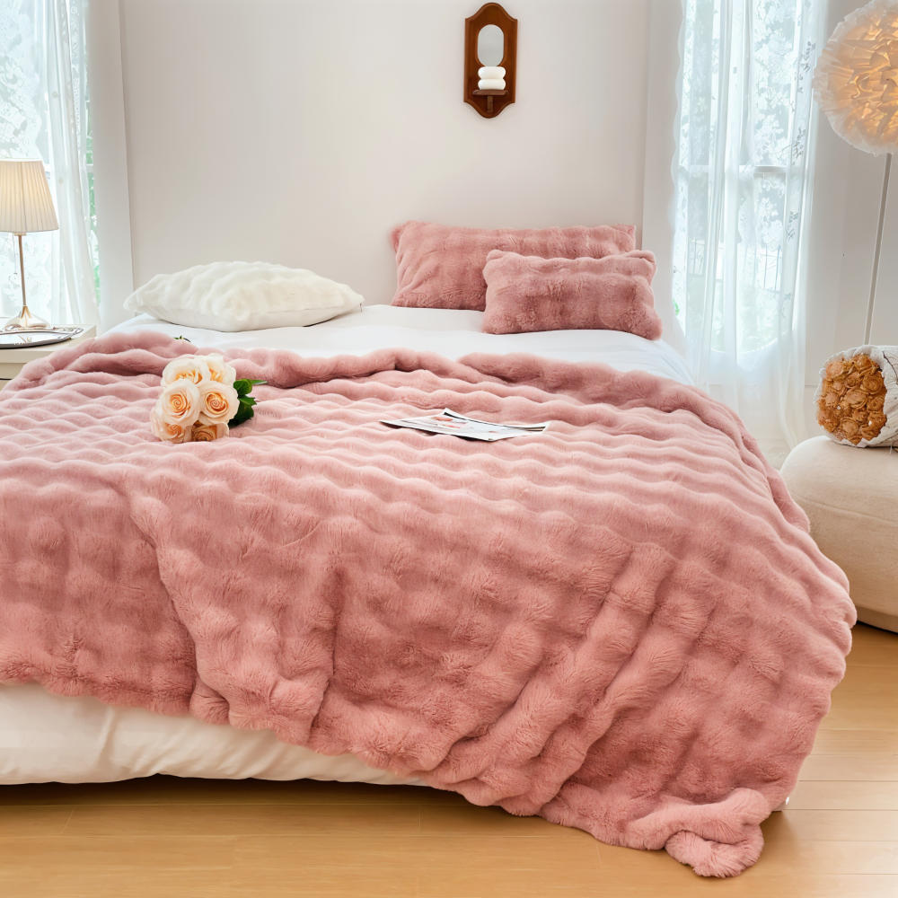 PlushHue - Plaid - Kuscheldecke Kunstfell-Optik superweich &