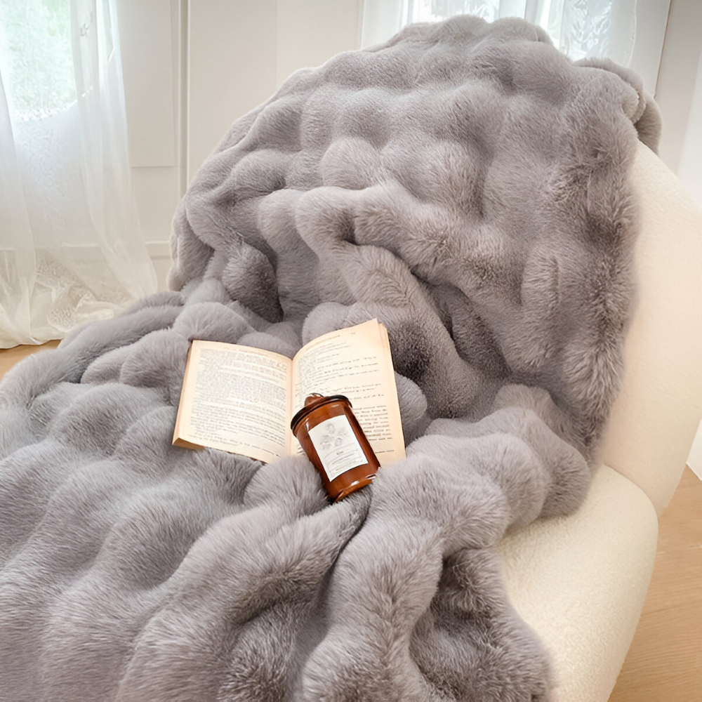 PlushHue - Plaid - Kuscheldecke Kunstfell-Optik superweich &