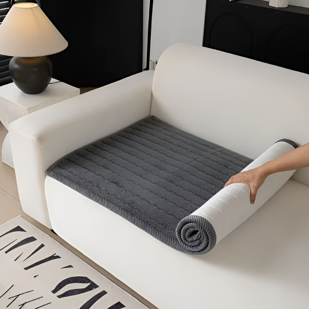 PolyesPlush - Weicher, Rutschfester und Haustierfreundlicher Sofa Cover