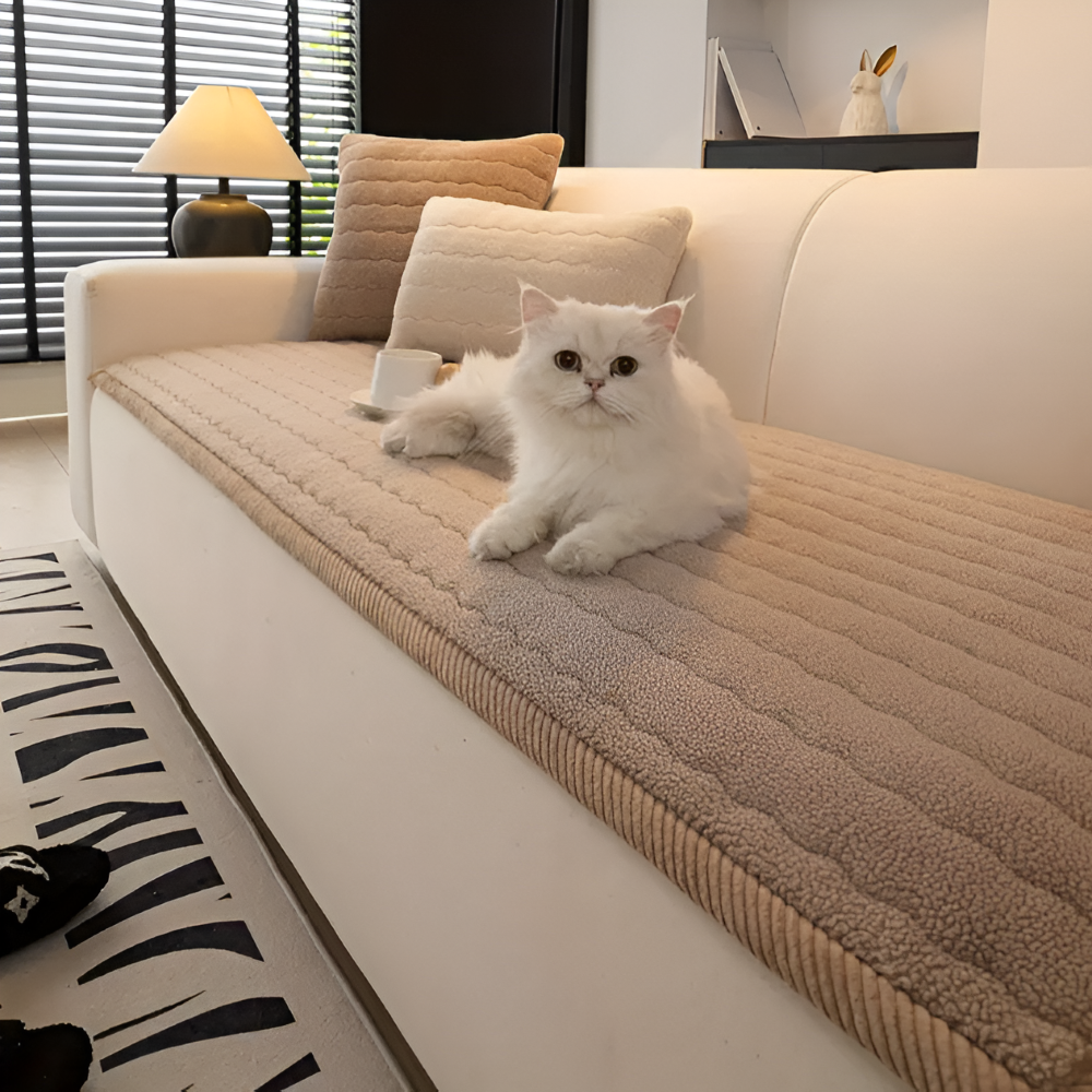 PolyesPlush - Weicher, Rutschfester und Haustierfreundlicher Sofa Cover