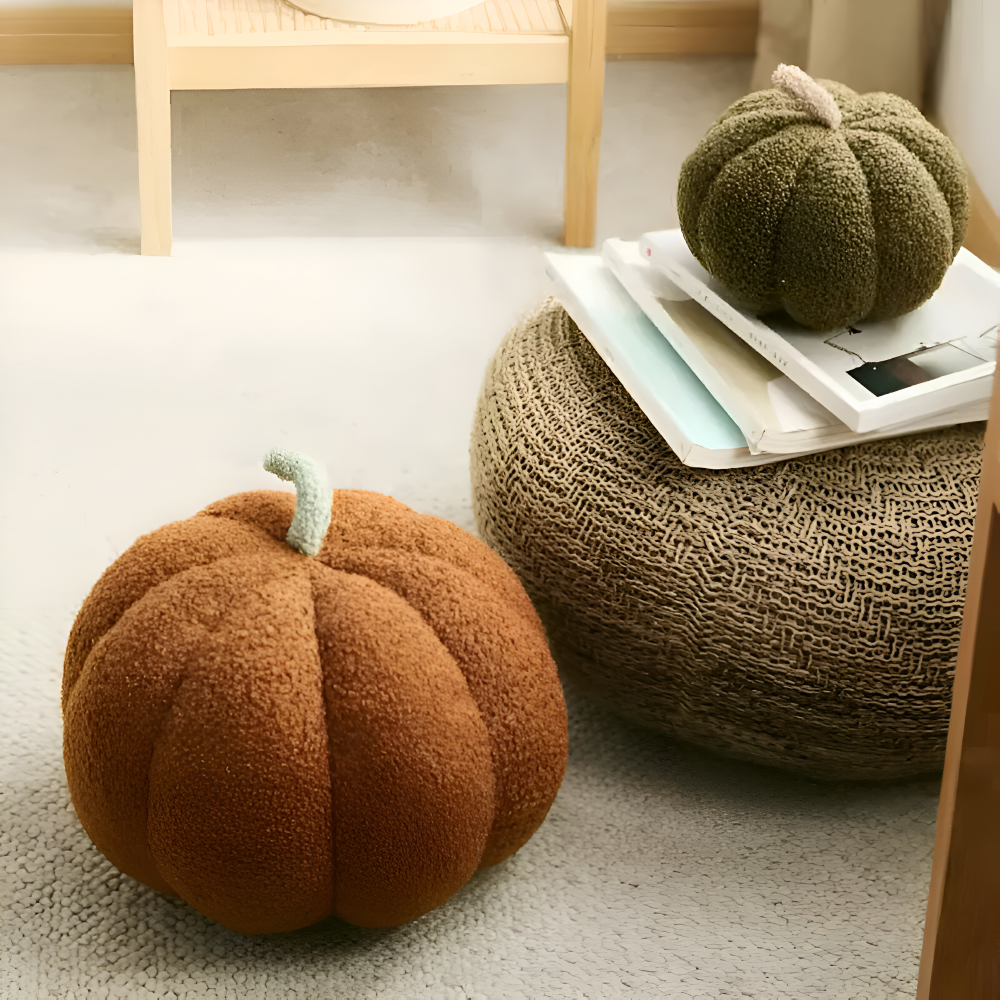 Pumpkin Cush - Texturiertes Kürbis Plüsch Kissen