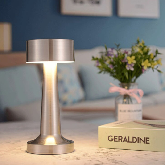 Quelix - Kabellose LED Tischlampe Dimmbar