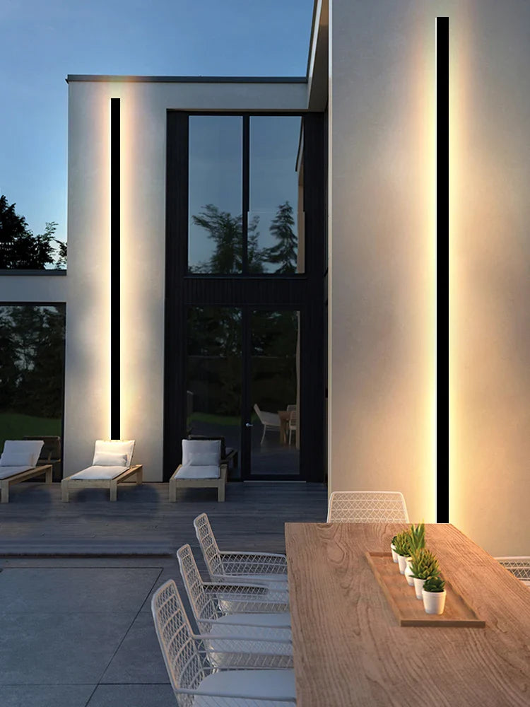 Lumera - LED-Wandleuchte, schwarzes Acryl
