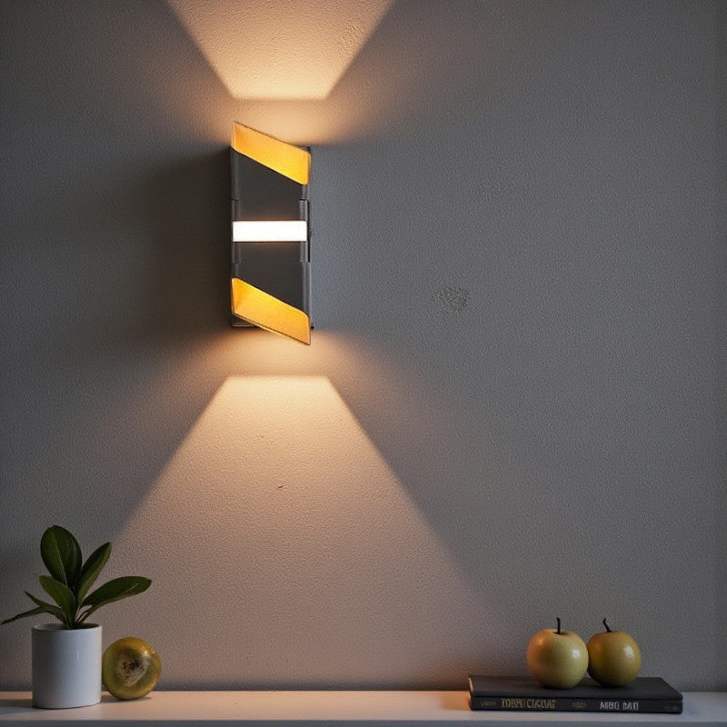 LED Wandleuchte mit Auf- und Abwärtslicht