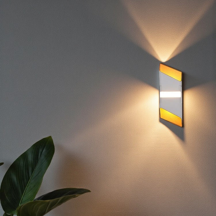 LED Wandleuchte mit Auf- und Abwärtslicht