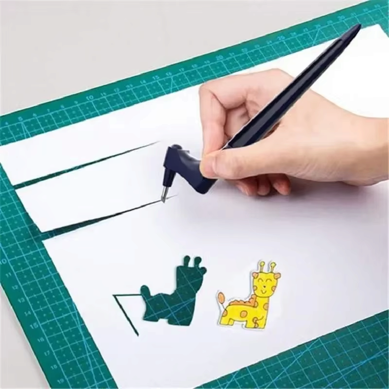 Cutora - Präzisionsschneidewerkzeug mit Edelstahlklinge und ergonomischem Griff