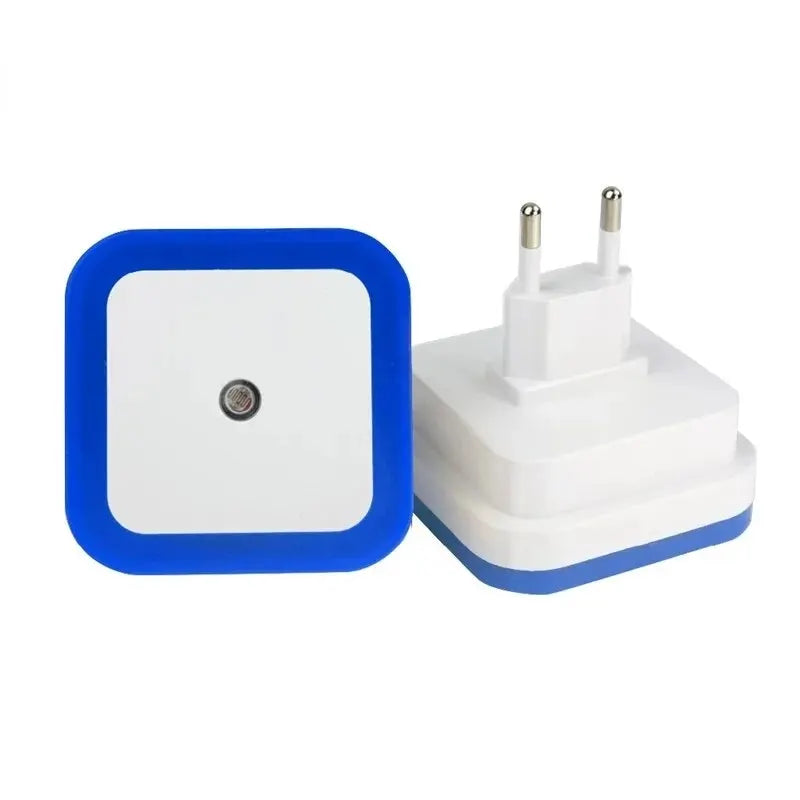 Astrum - Sensor-Nachtlicht mit EU-Stecker, LED, schaltet