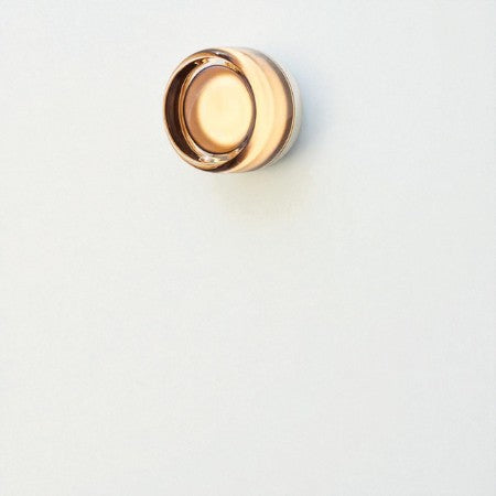 Dimple Wandleuchte für anspruchsvolle Wohnräume mit eleganter Ambientebeleuchtung