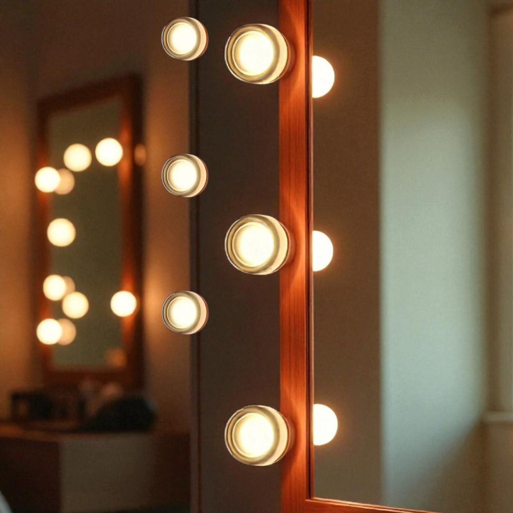 Dimple Wandleuchte für anspruchsvolle Wohnräume mit eleganter Ambientebeleuchtung