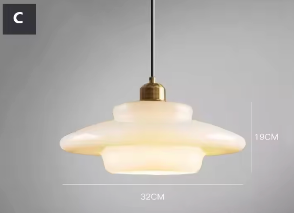 Aurela - Elegante Pendelleuchte aus weißem Glas – Zeitloses