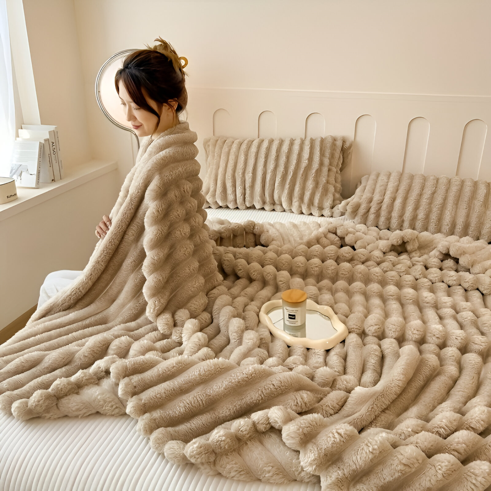Fleece - Kuscheldecke gestreift aus Polyester