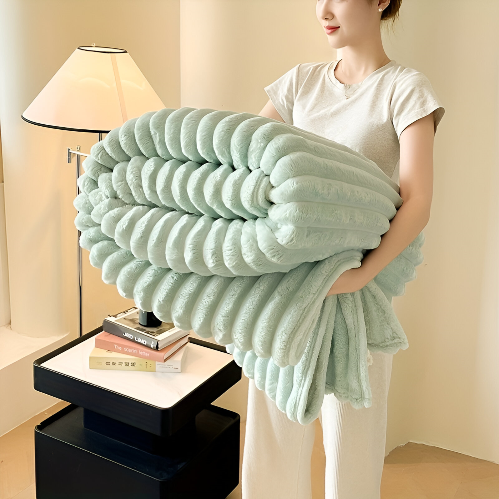 Fleece - Kuscheldecke gestreift aus Polyester