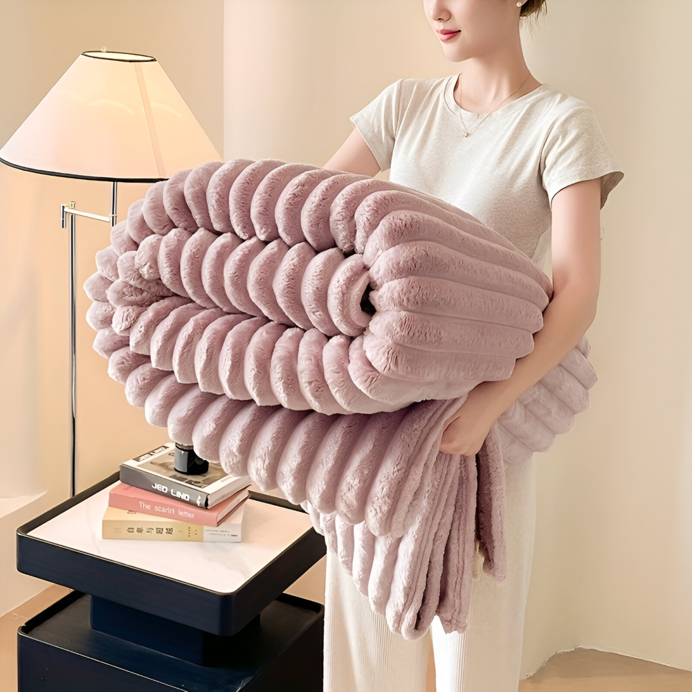 Fleece - Kuscheldecke gestreift aus Polyester