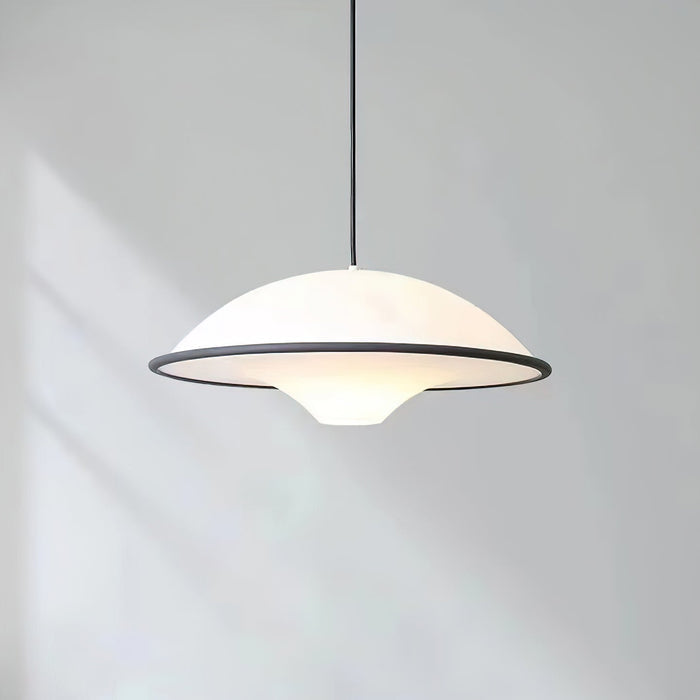 UFO - Pendelleuchte Minimalistisch